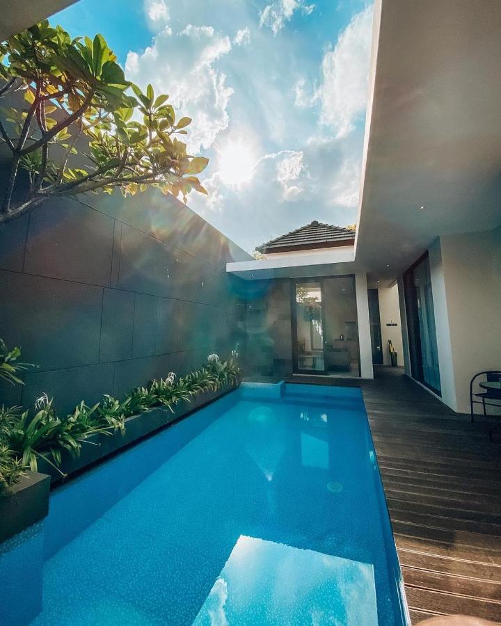 Villa Carmela Batu By Kingspark 8 Exterior photo