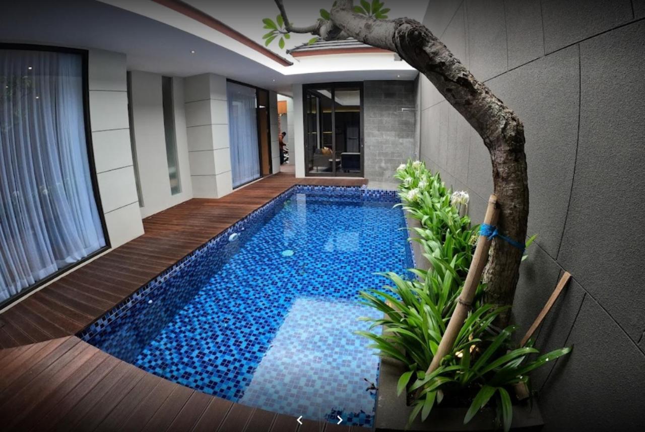 Villa Carmela Batu By Kingspark 8 Exterior photo